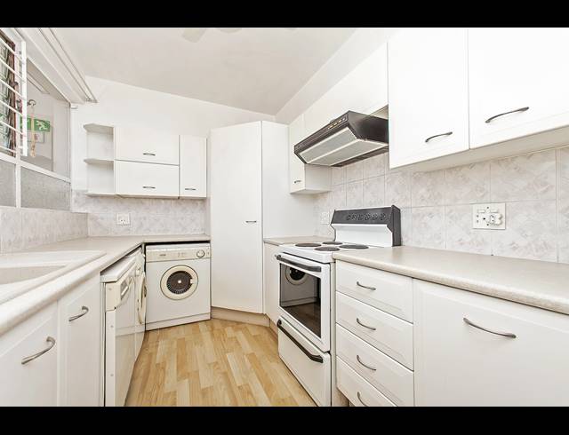 3 BEDROOM APARTMENT TO LET IN PARKWOOD